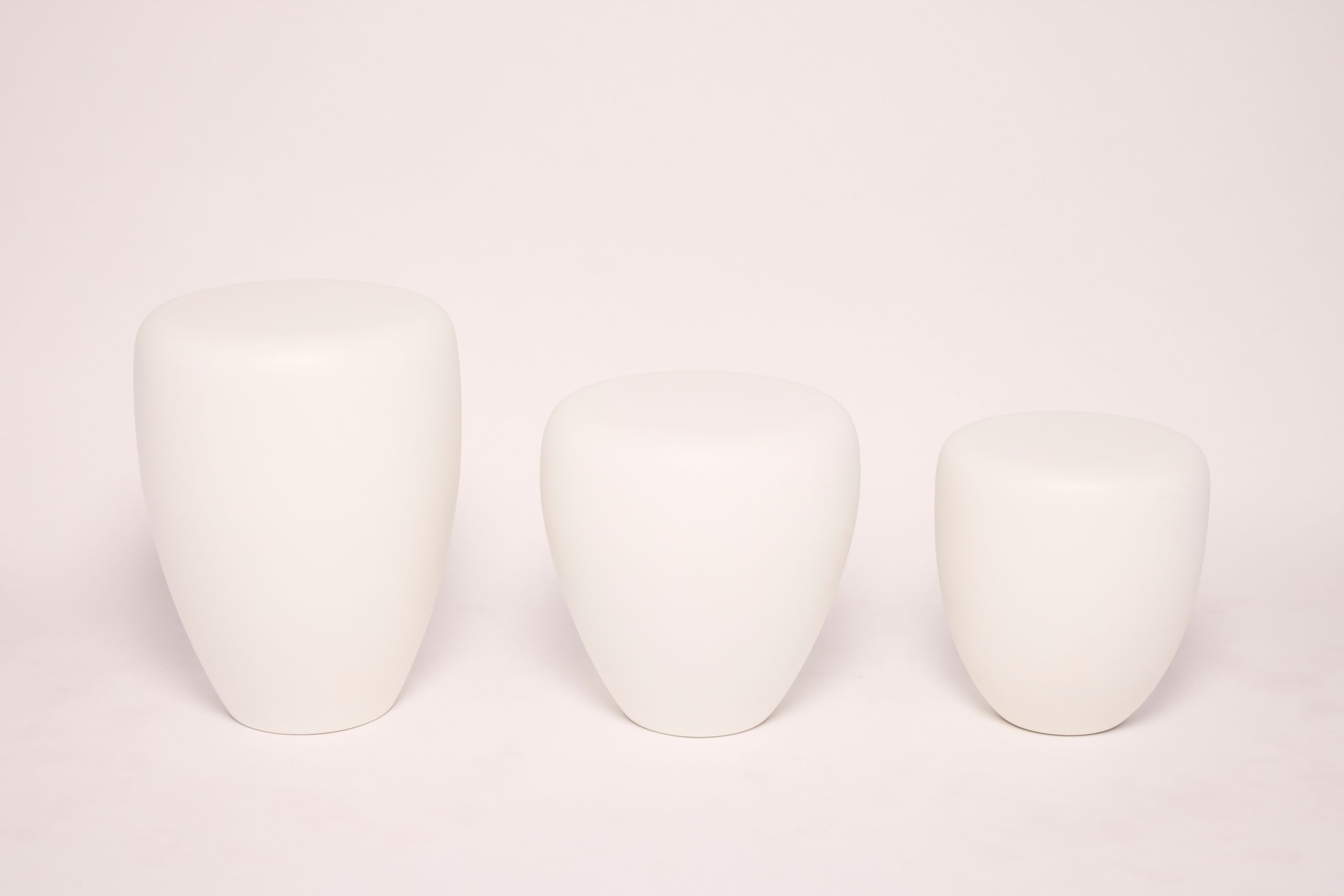 InvisibleCollection_RedaAmalou_DotSideTable_MilkyWhite_Mat
