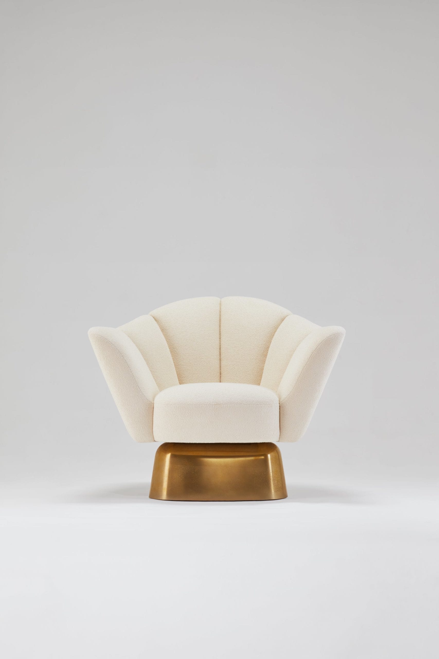 Armchair Welcome Back by Damien Langlois-Meurinne DLM- The Invisible Collection