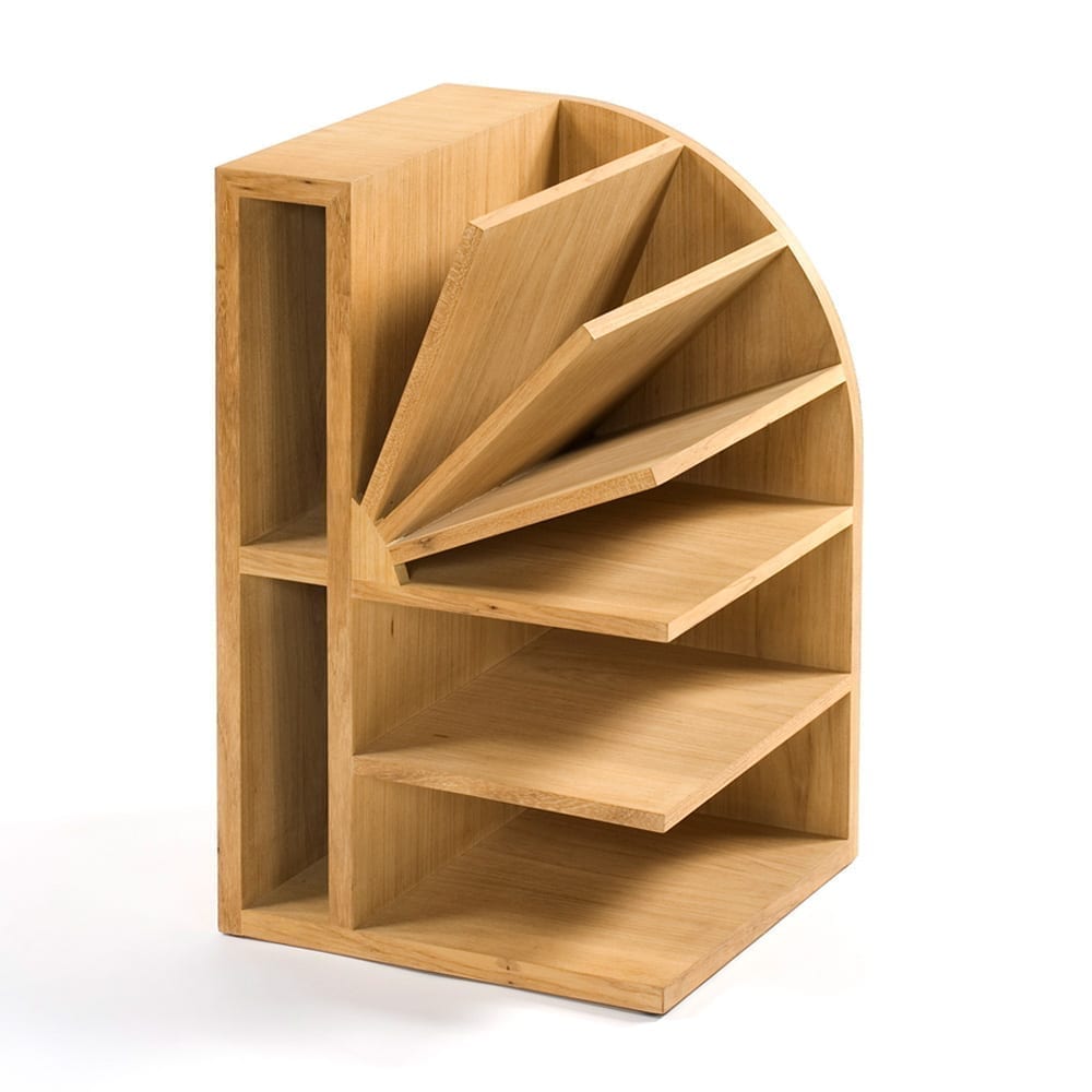 The_Invisible_Collection_Etel_Leque_Magazine_Holder