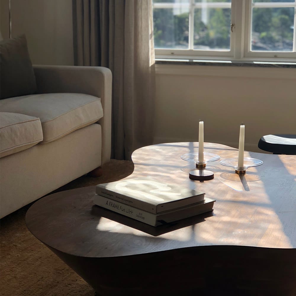 The Invisible Collection - Karen Chekerdjian - SSU 02 Coffee Table