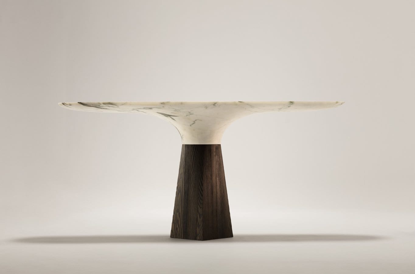 Console convergence by Damien Langlois-Meurinne DLM - The Invisible Collection