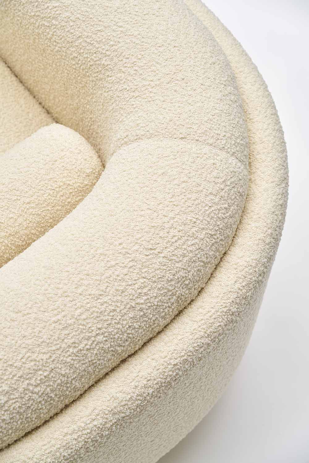 TheInvisibleCollection_CharlotteBiltgen_Armchair_Eileen8