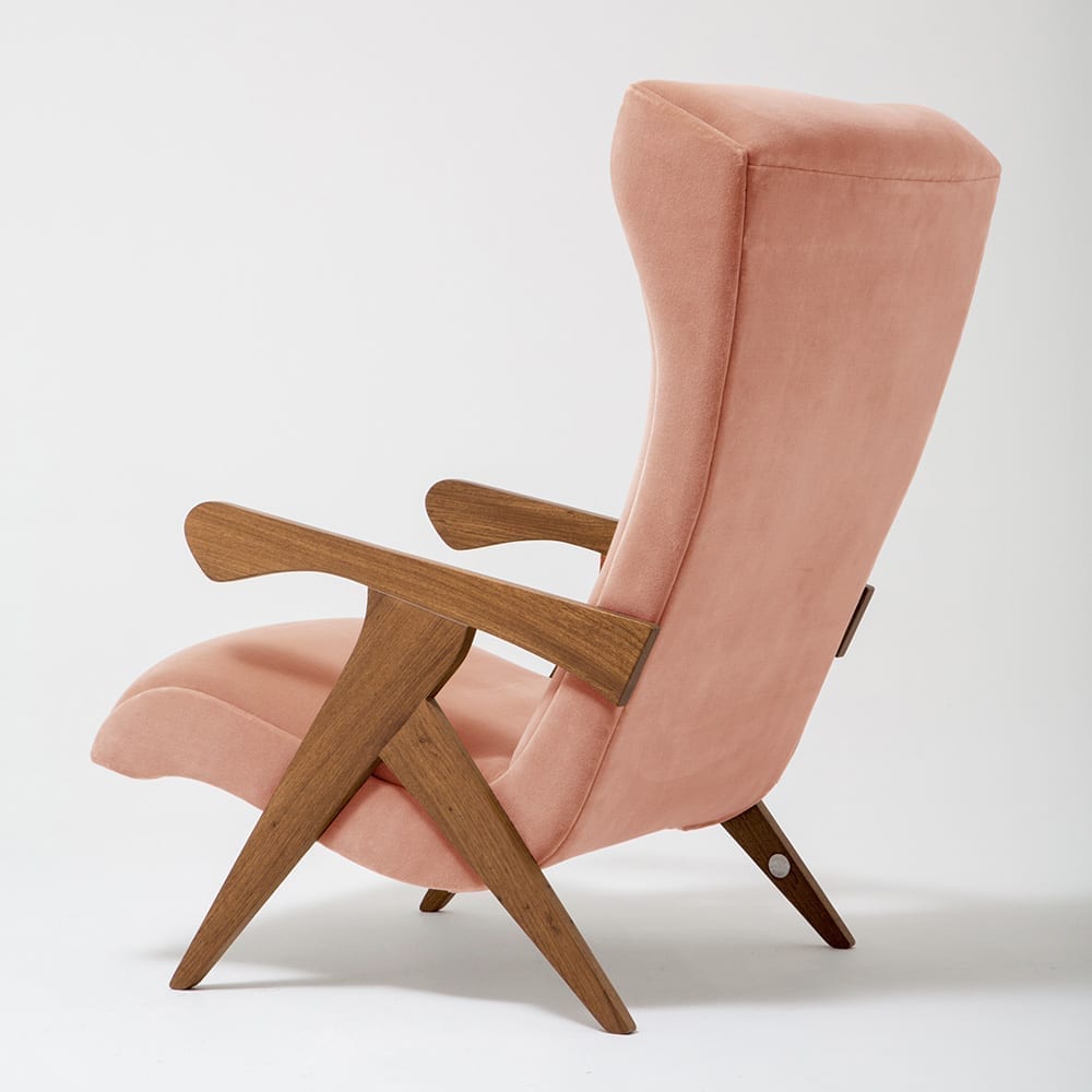 TheInvisibleCollection_ETEL_Armchair_Cuca8