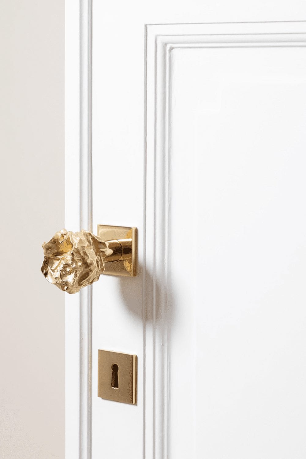 VictoriaMariaGeyer_DoorKnobOnRose VictoriaMariaGeyer_DoorKnobOnRose