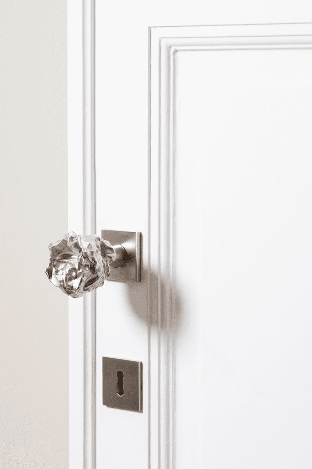 VictoriaMariaGeyer_DoorKnobOnRose6