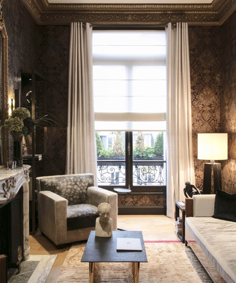Fauteuil dossier droit par Jean Michel Frank - The Invisible Collection
