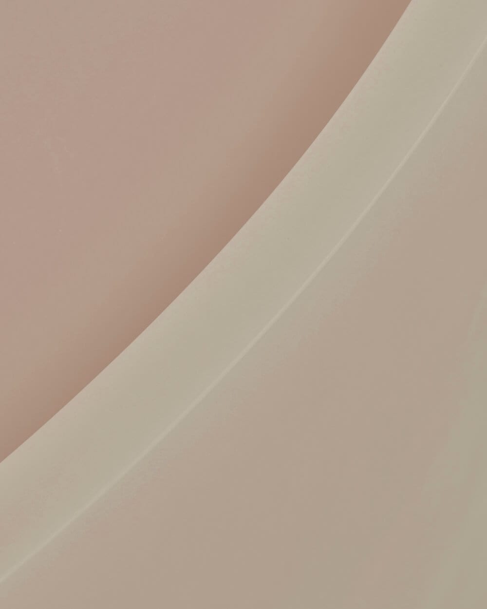 TIC_FrancescoBalzano_Gueridon_Resin_Pink_5