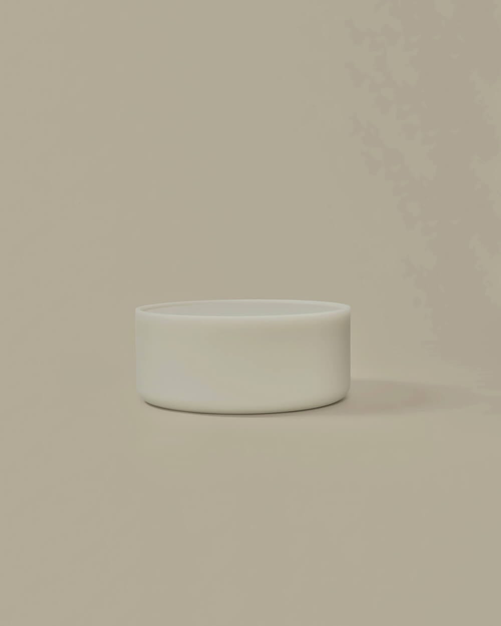 TIC_FrancescoBalzano_Guéridon_Résine_Blanc_1