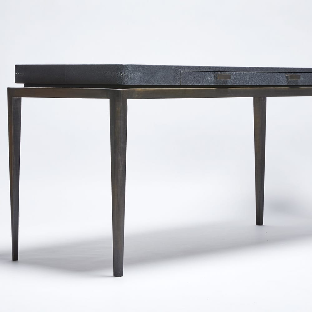 The_Invisible_Collection_EDA_AMALOU_EDHA_INTERIOR_DESK