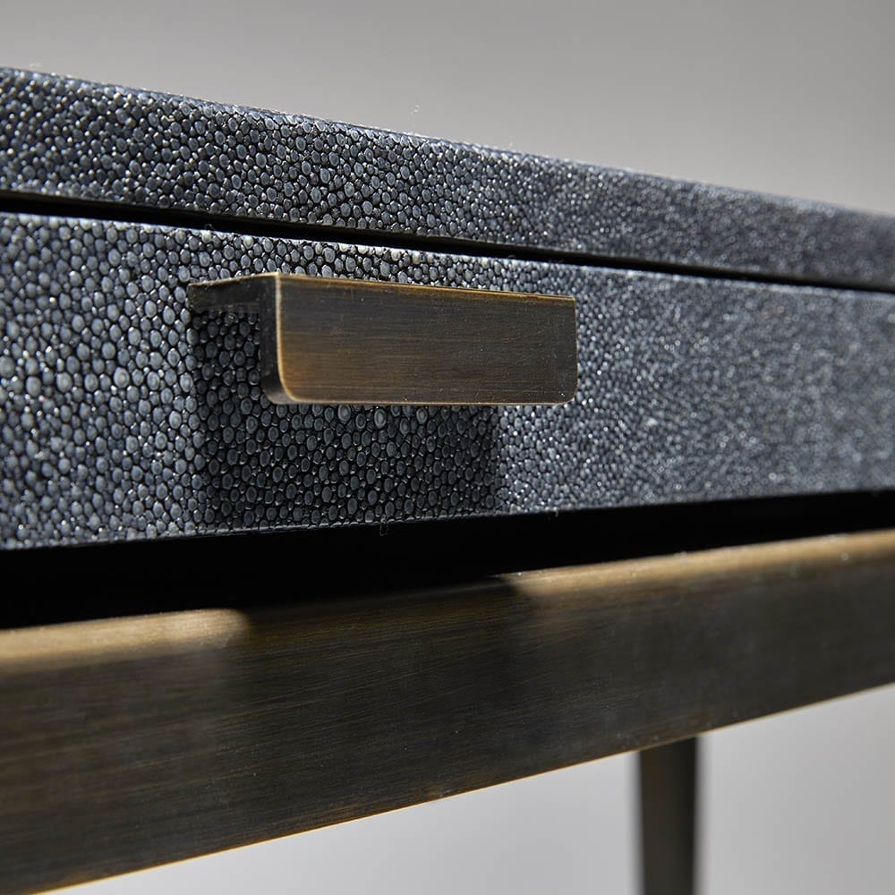 The_Invisible_Collection_EDA_AMALOU_EDHA_INTERIOR_DESK