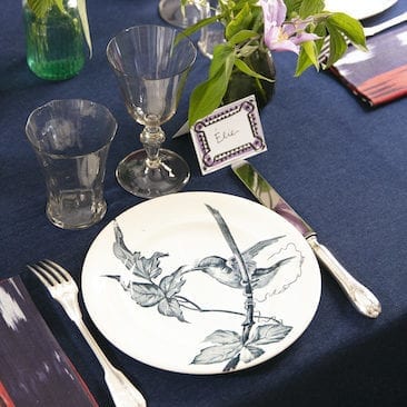 2The Invisible Collection Diner En Ville Box Three