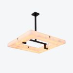 Embrun L Chandelier