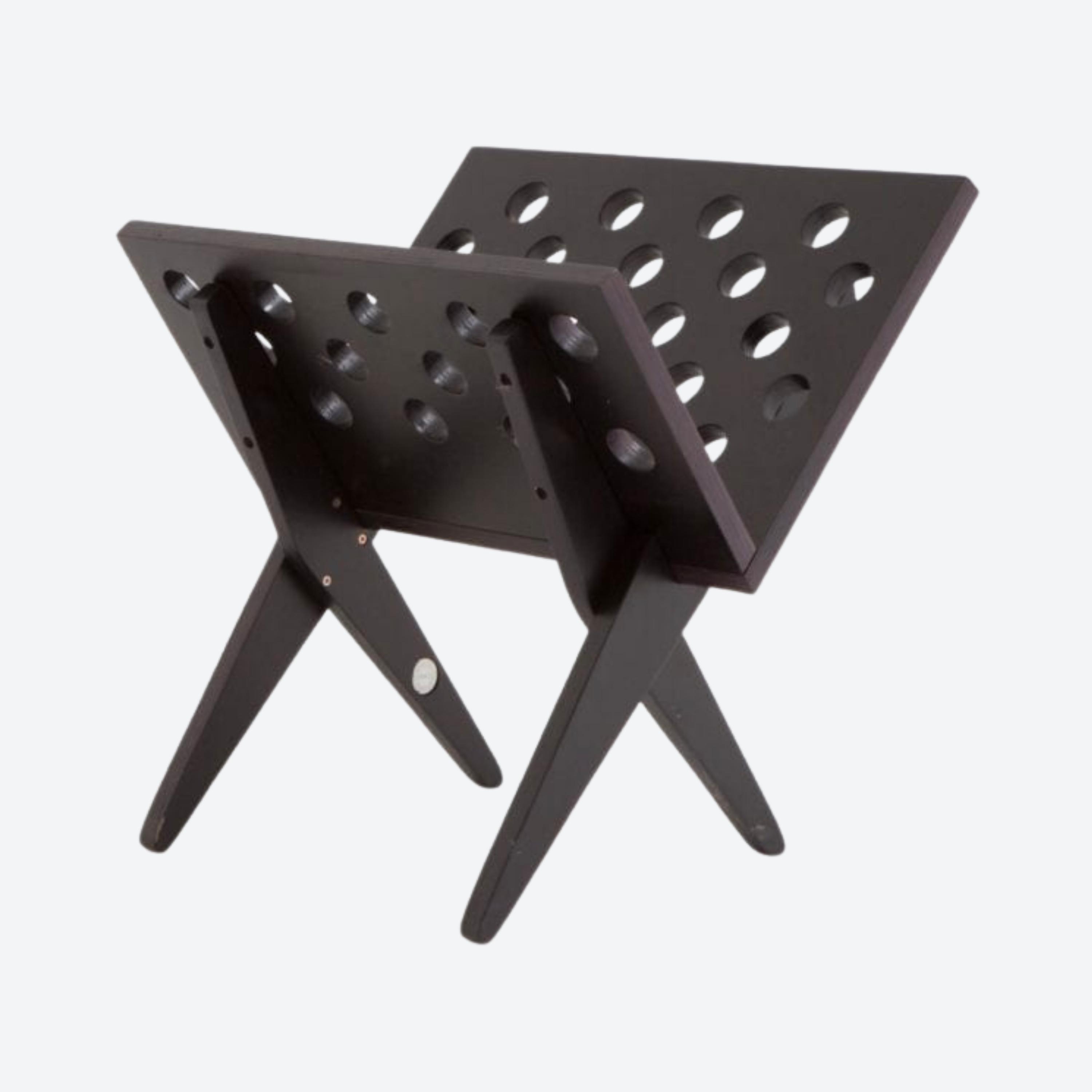 Nini Magazine Holder
