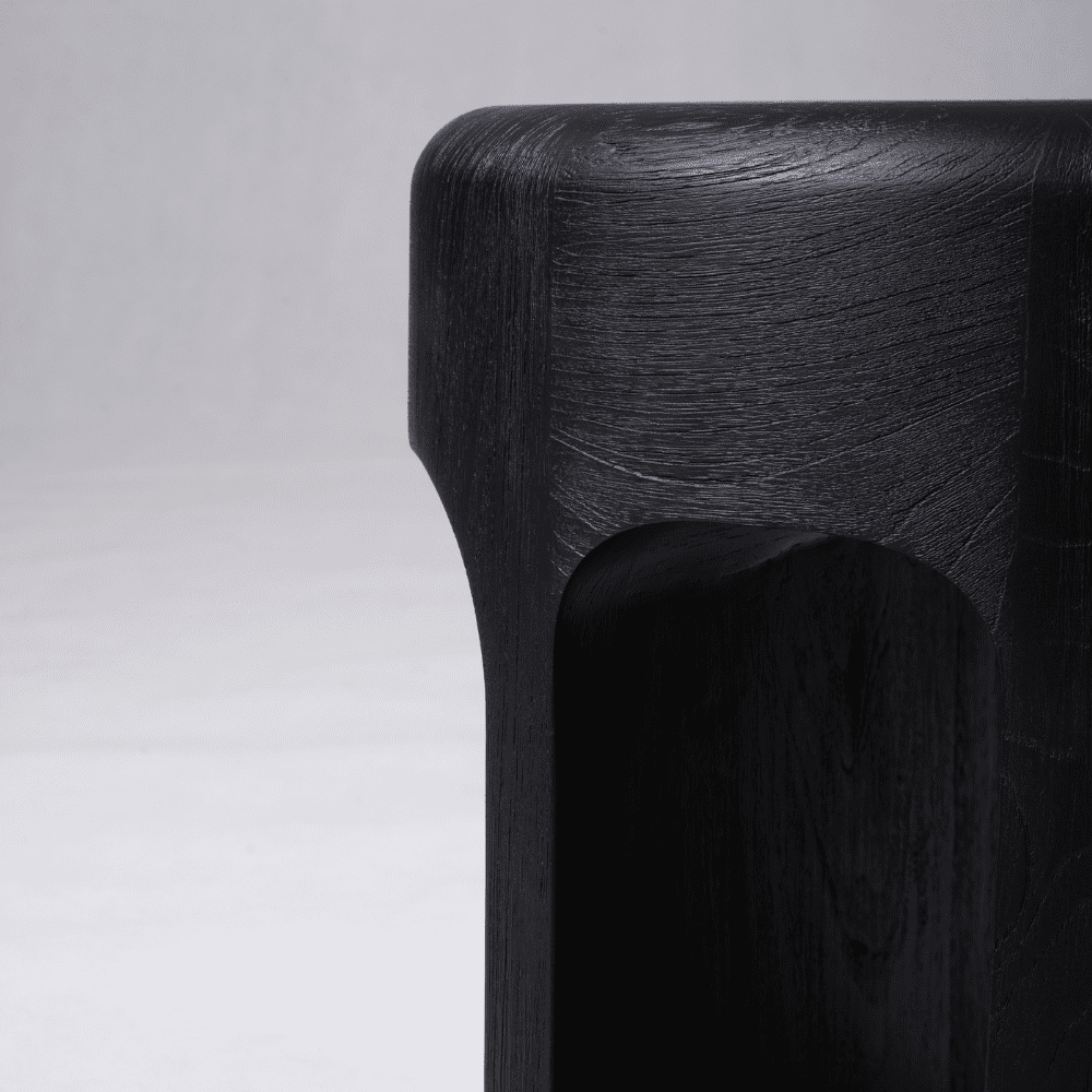 TheInvisibleCollection_AtelierPendhapa_BollardSideTable_7