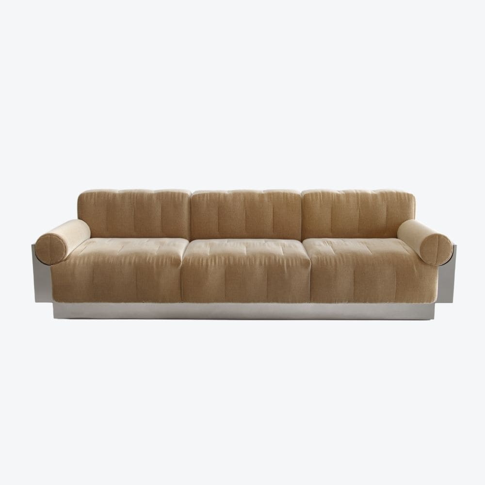 TheInvisibleCollection_Sandra_Benhamou_Mia_Sofa_01