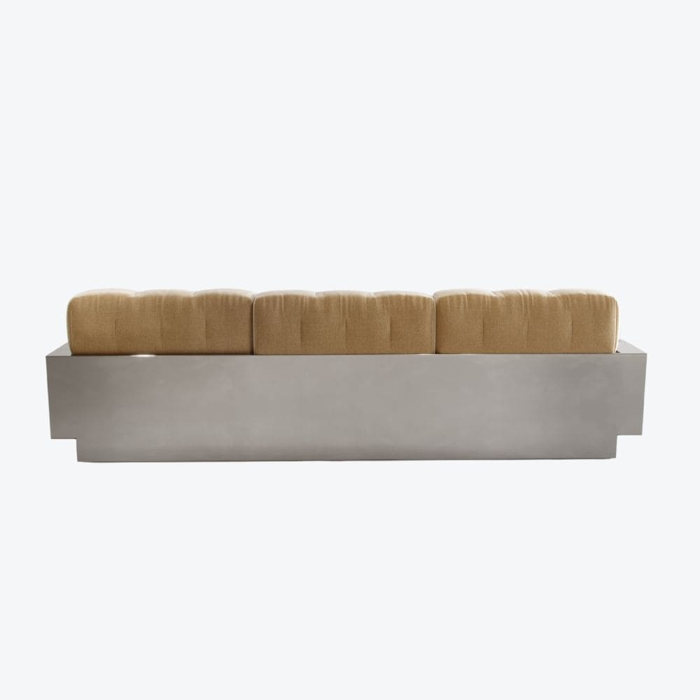 TheInvisibleCollection_Sandra_Benhamou_Mia_Sofa_02