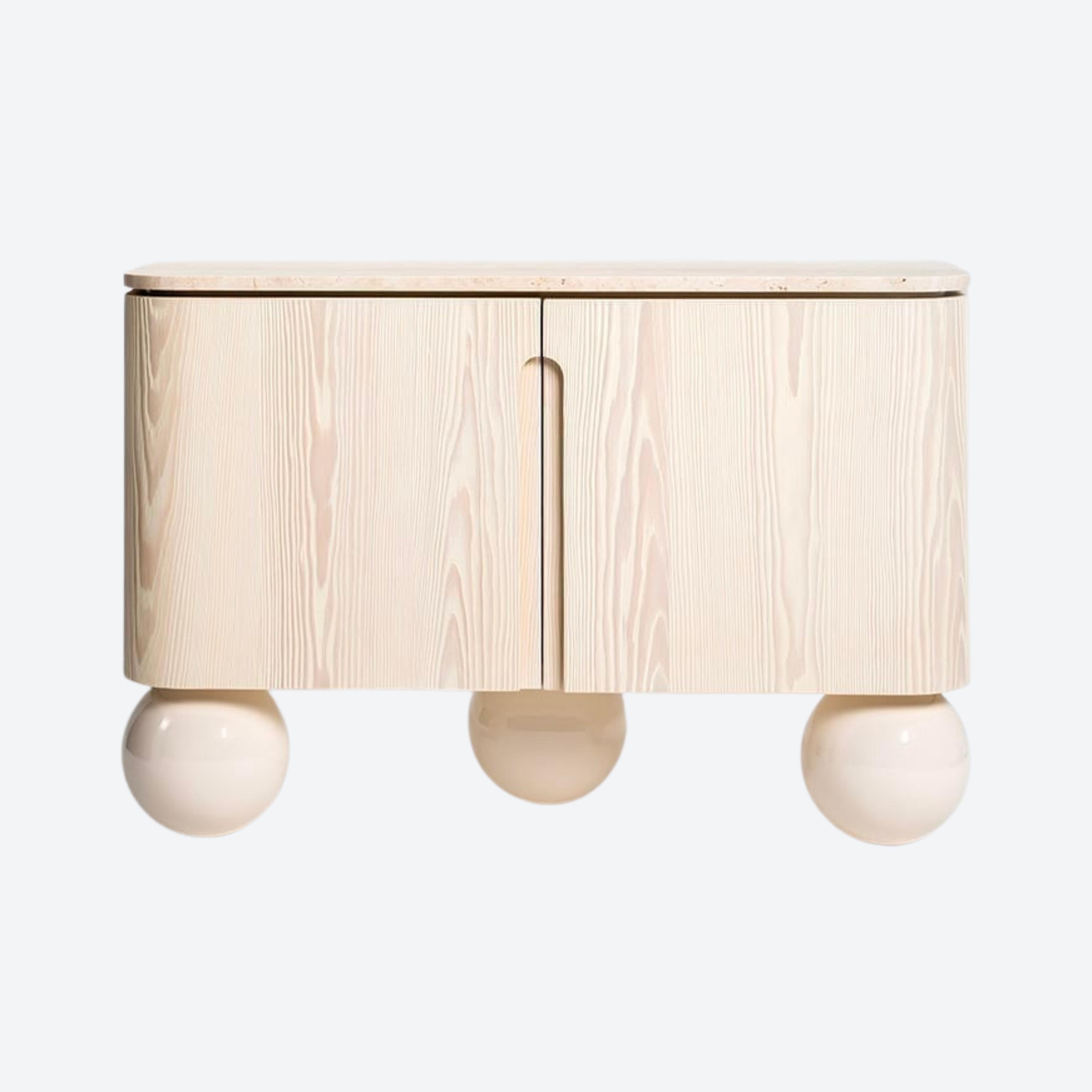 Olbia Commode