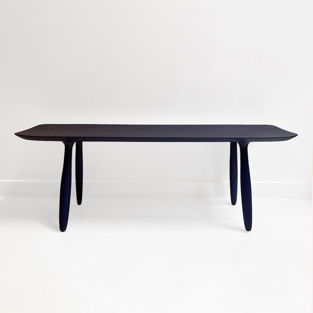 TheInvisibleCollection_VictoriaMagniant_Bench120_1