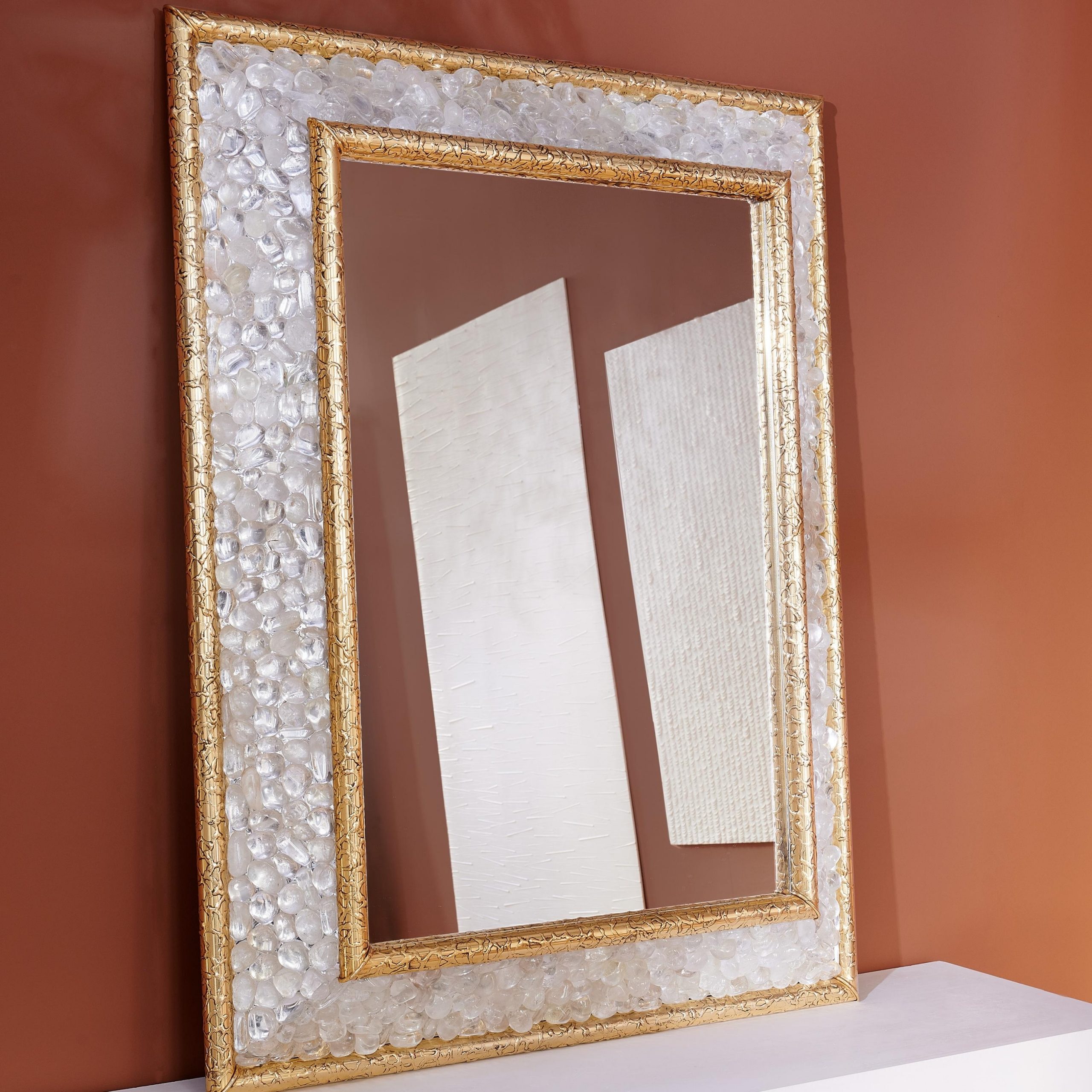 TheInvisibleCollection_Goossens_Paris_Stones_mirror_hover