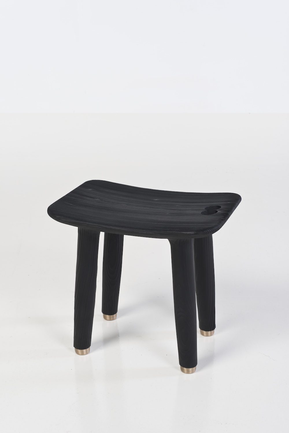 TheInvisibleCollection_CharlesZana_NomadPineTintedBlack_2