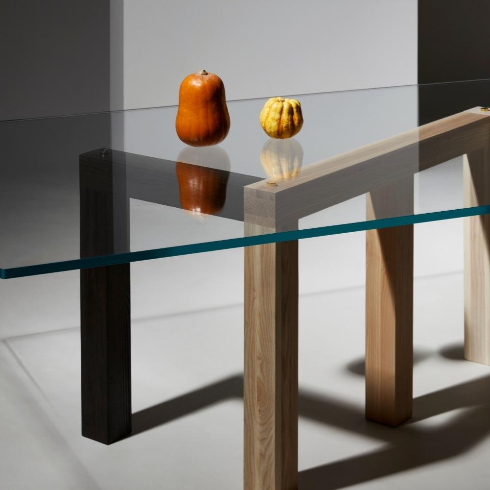 TheInvisibleCollection_LaChance_PenroseTable_Hover