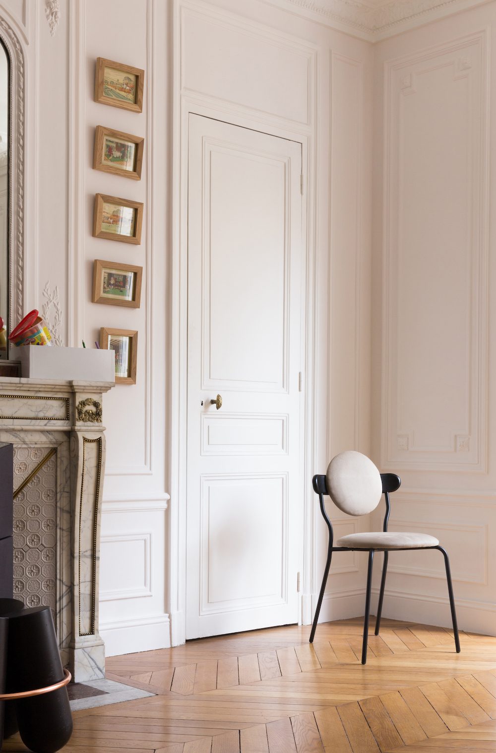 TheInvisibleCollection_LaChance_PlanetChair_15