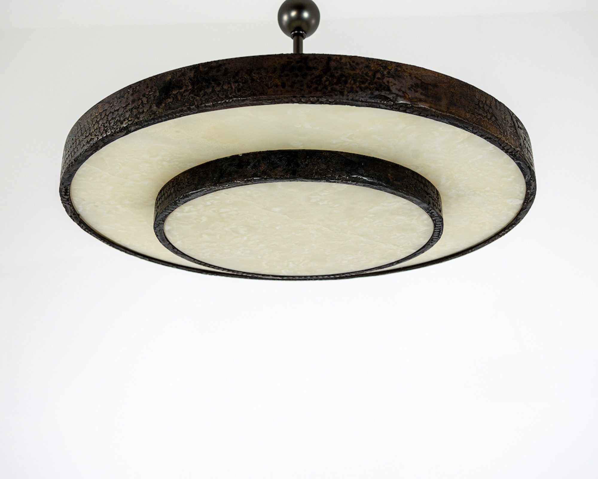 InvisibleCollection_MaisonLeleu_RitaChandelier_Finish 3_6