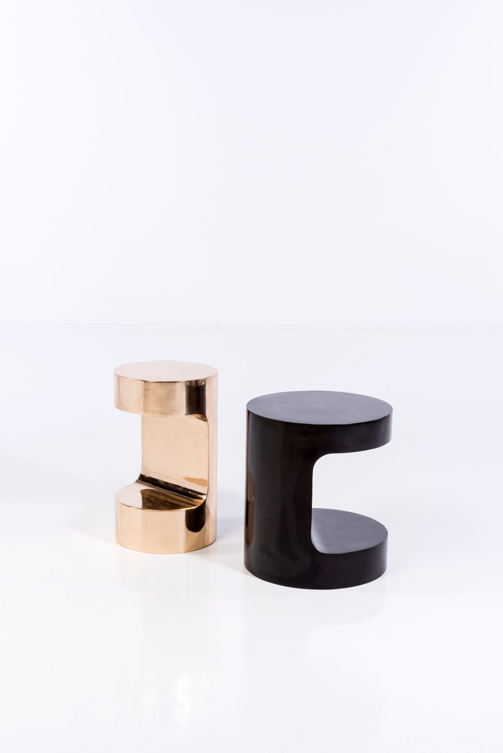 InvisibleCollection_ThierryLemaire_R12SideTable_4