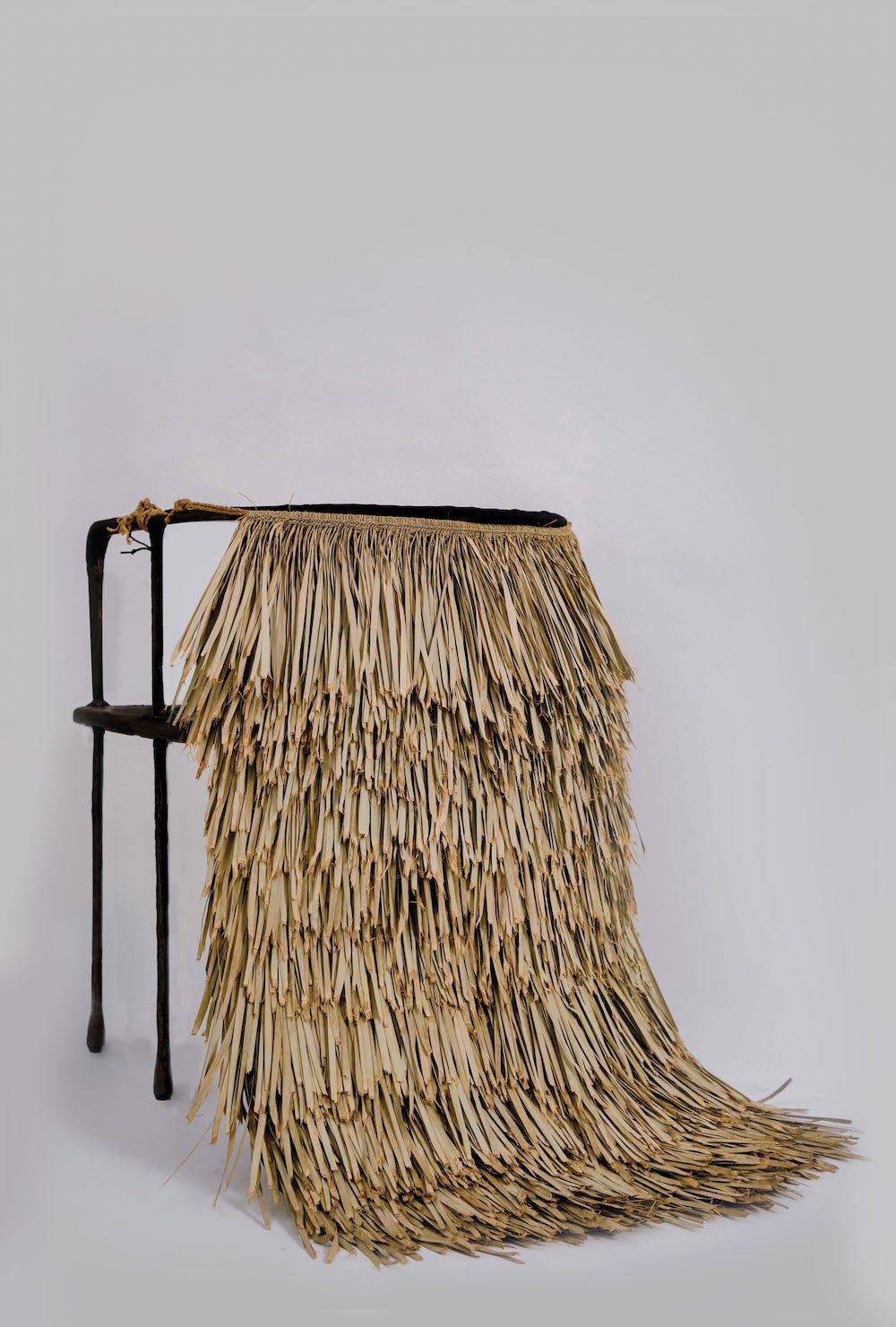 TheInvisibleCollection_AtelierAshieshShah_NagaChair_12