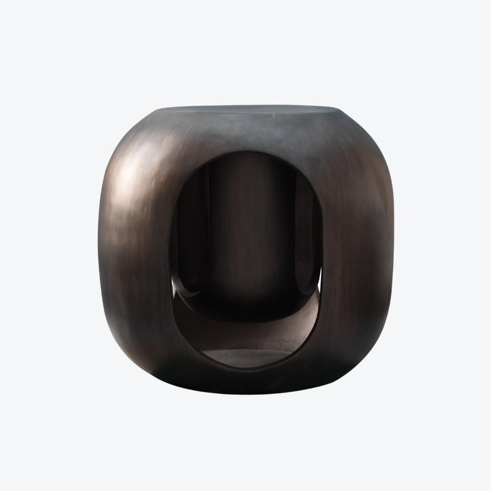 Shoonya Stool