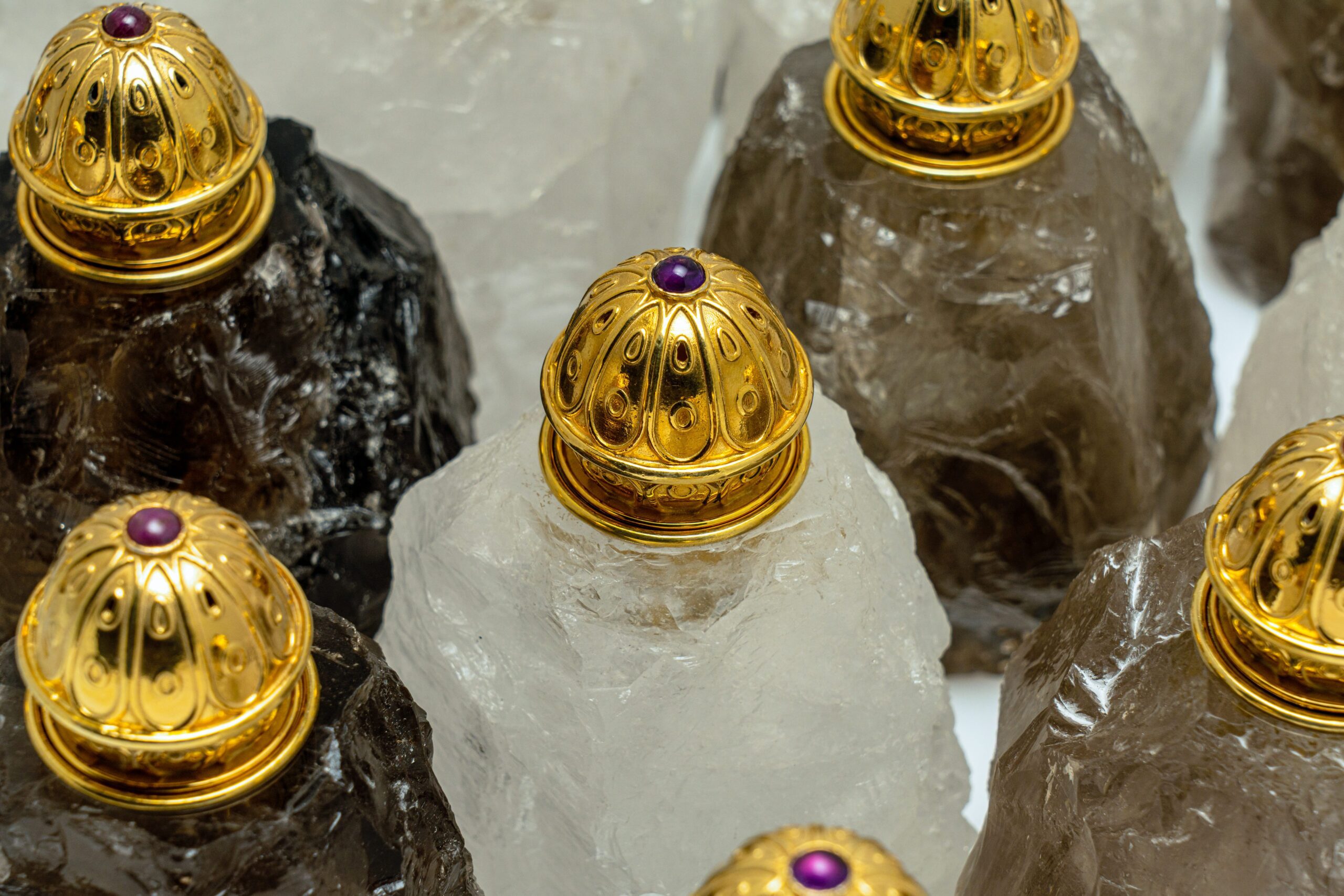 Clubroom_TheInvisibleCollection_Giberto_SaltandPepper_4
