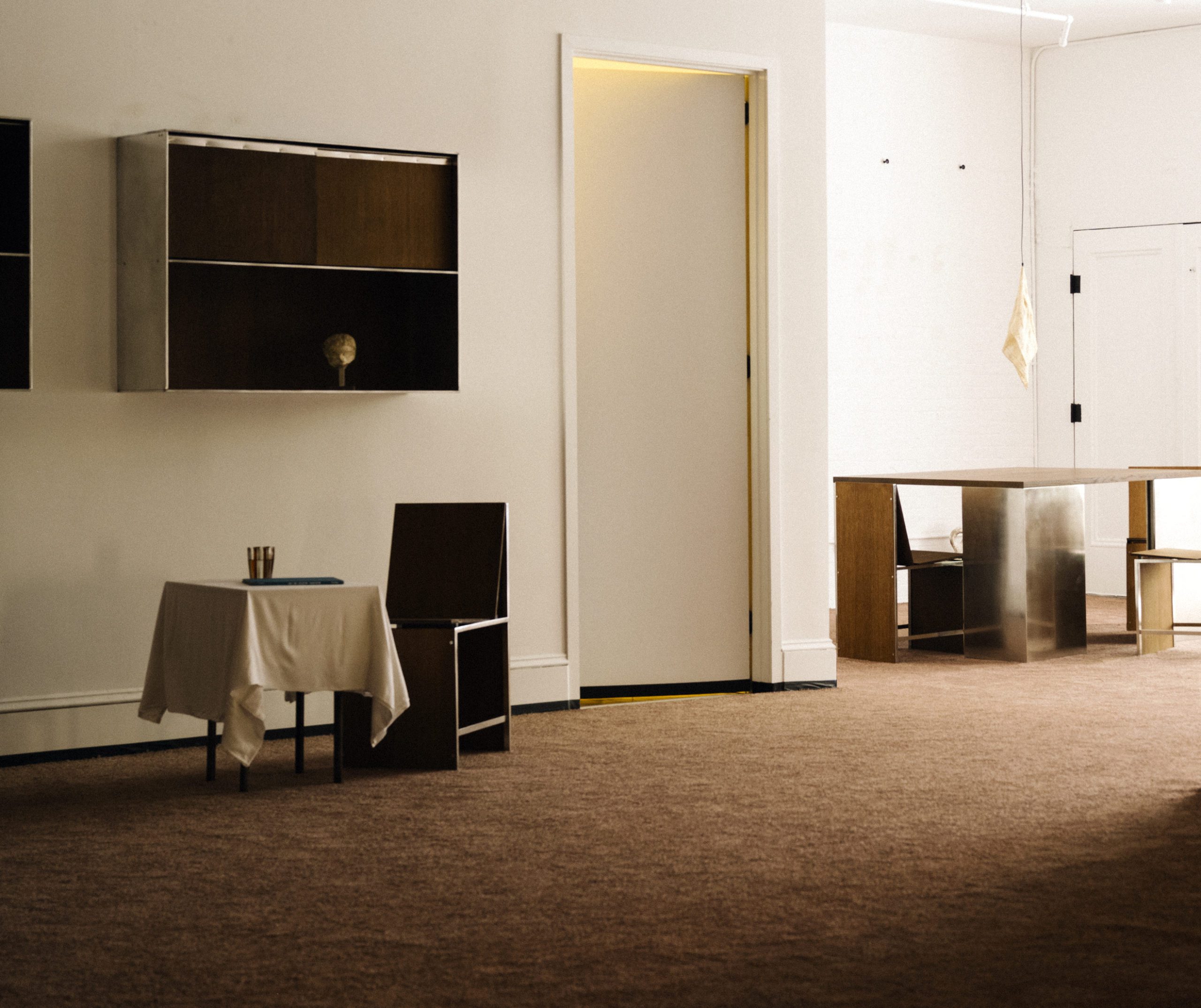 TheInvisibleCollection_Haos_2022_Wall_Cabinet_4