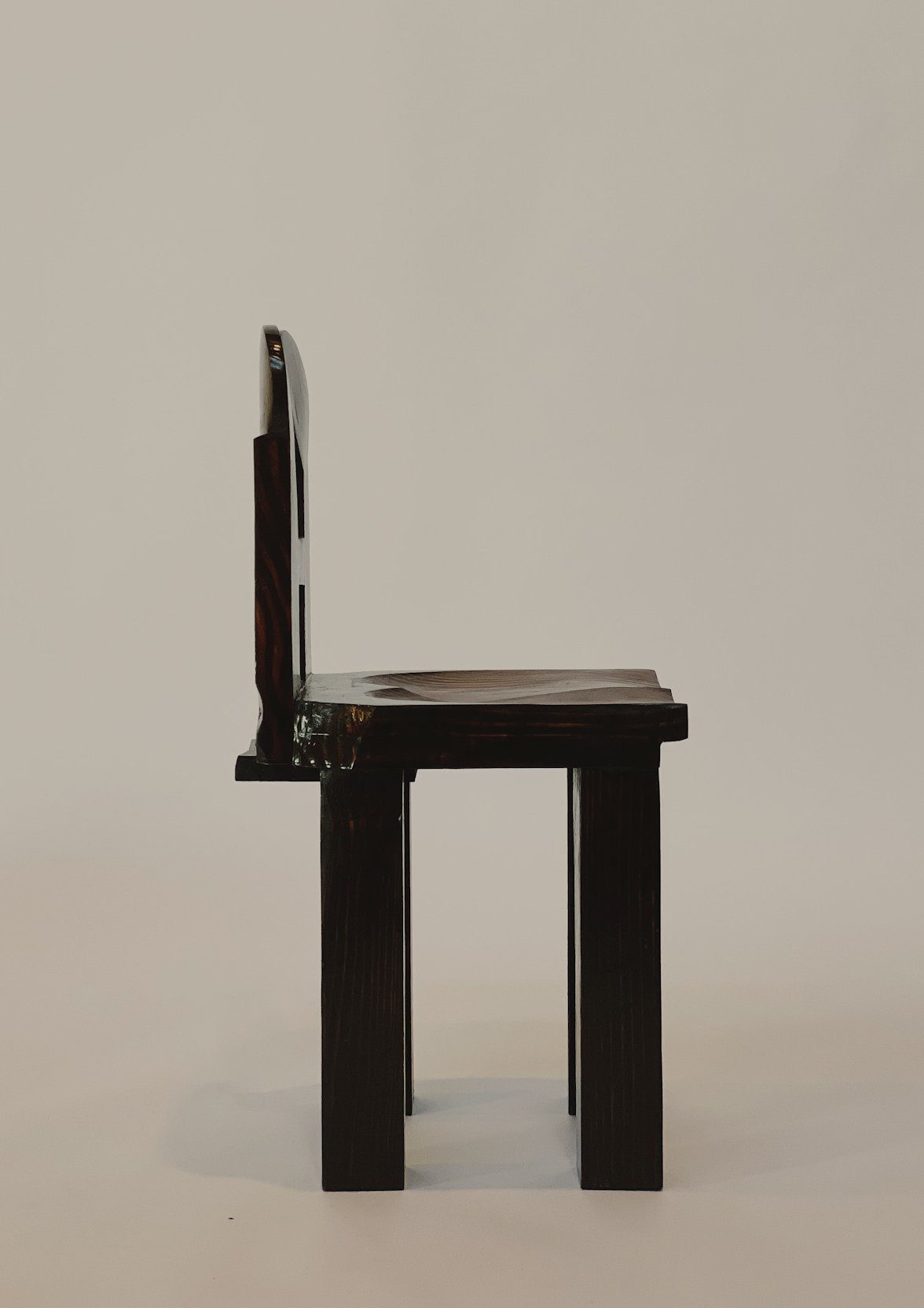 InvisibleCollction_GarcéDimofski_Minjae Kim's Lacquered Chair II_4