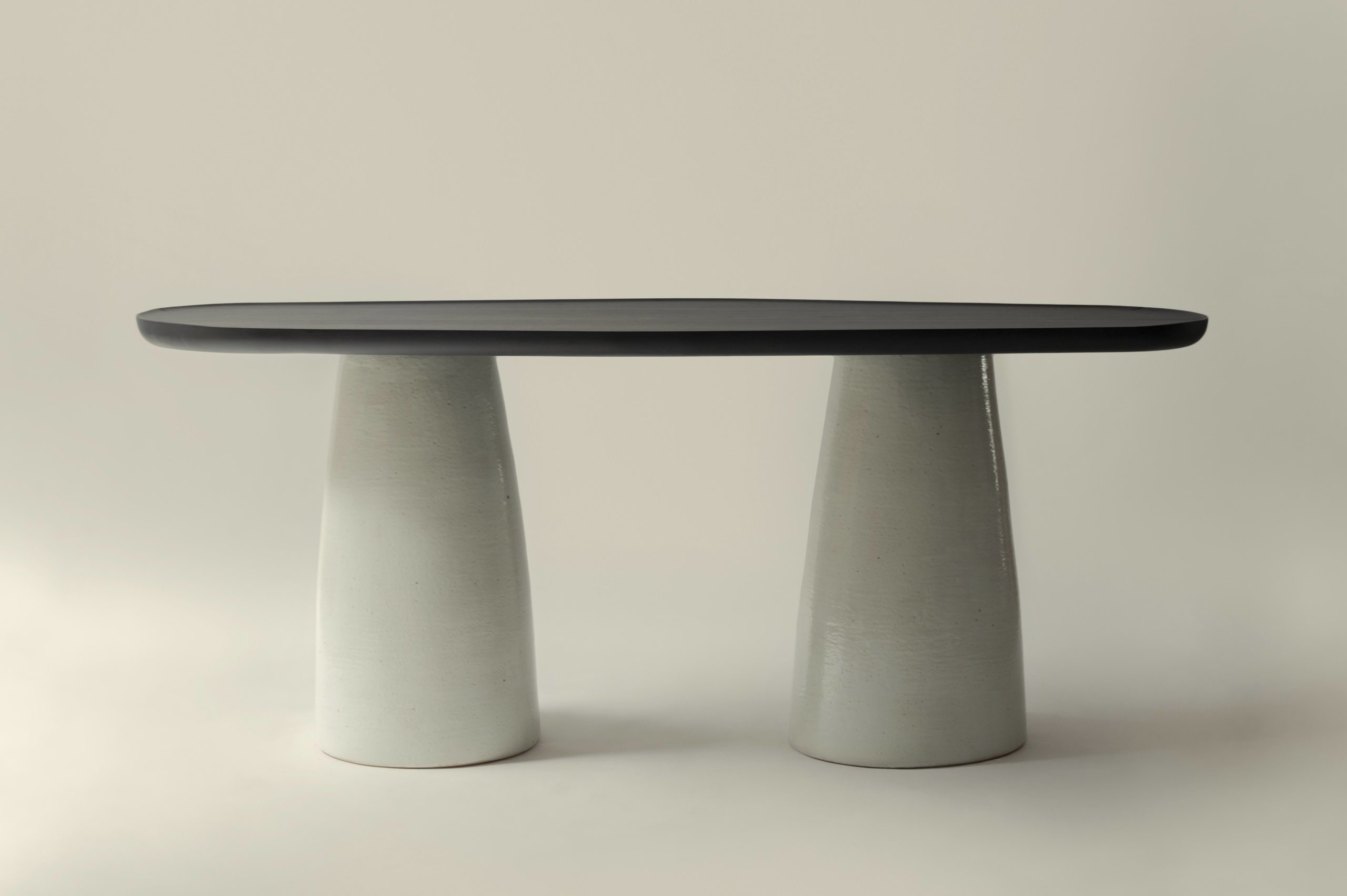 InvisibleCollection_Garce&Dimofski_MimiDesk_1