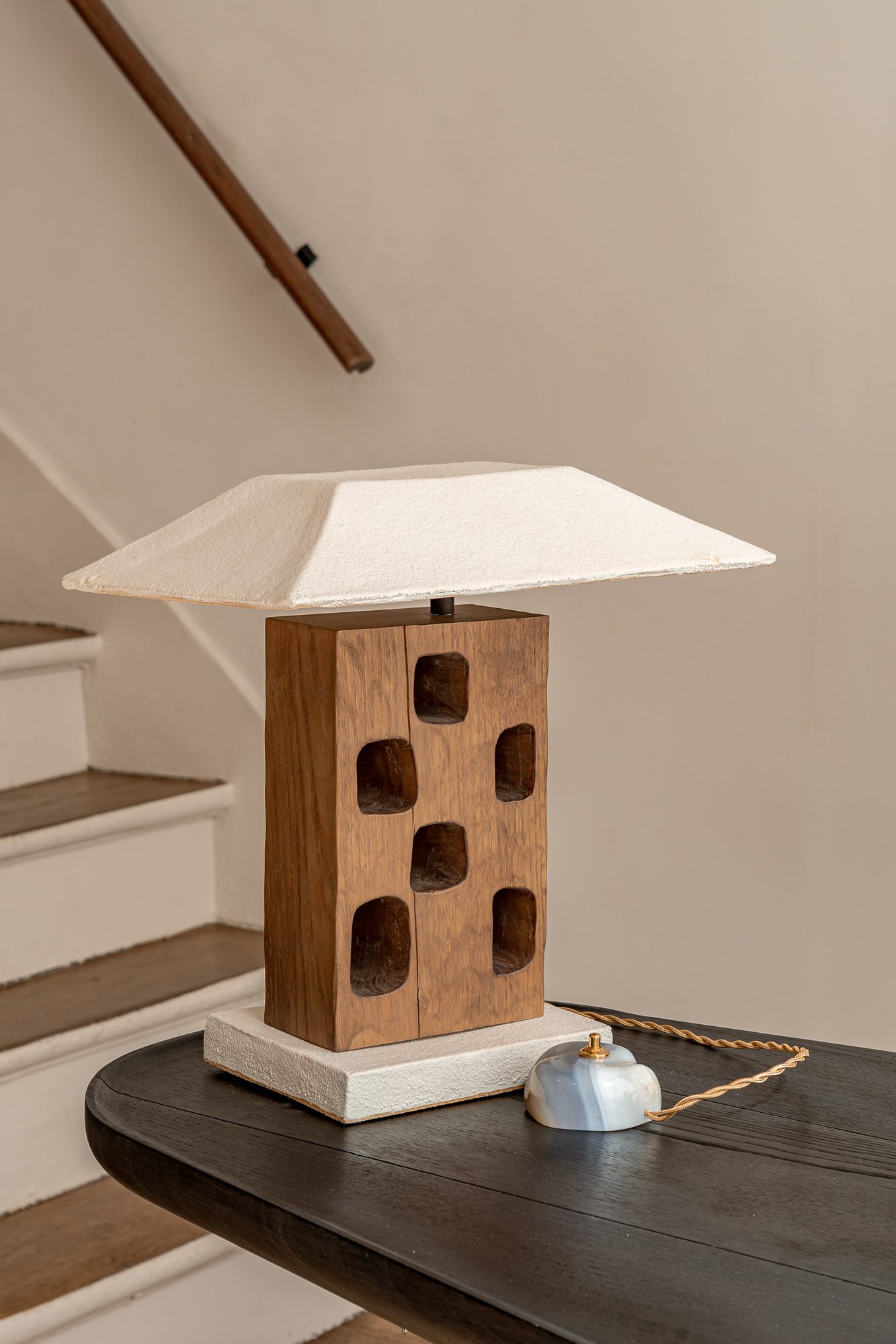 TheInvisibleCollection_Clubroom_Giberto_LightSwitchAgata_79