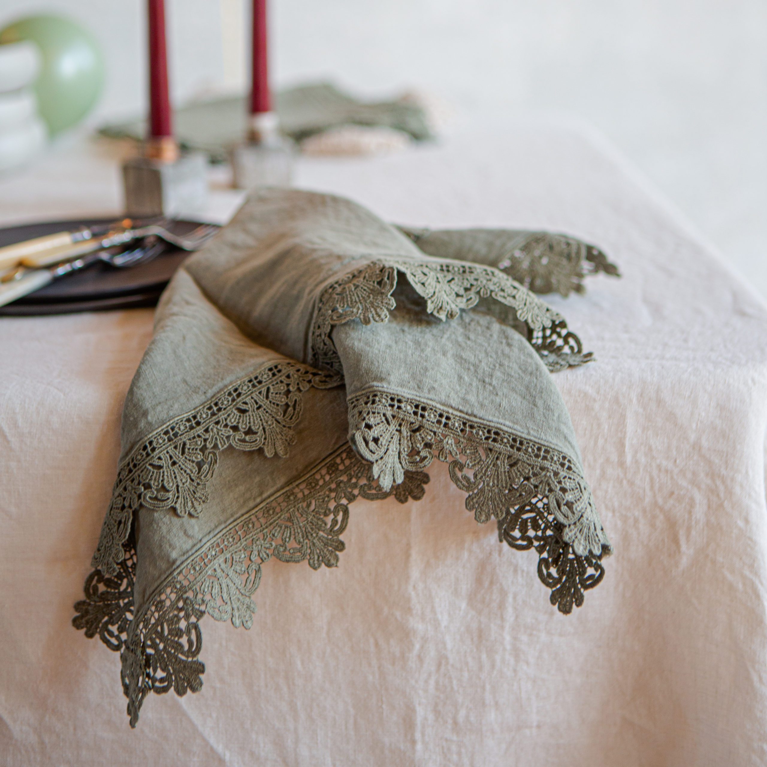 TheInvisibleCollection_Clubroom_OnceMilano_Setof2NapkinsSicilyMint_1