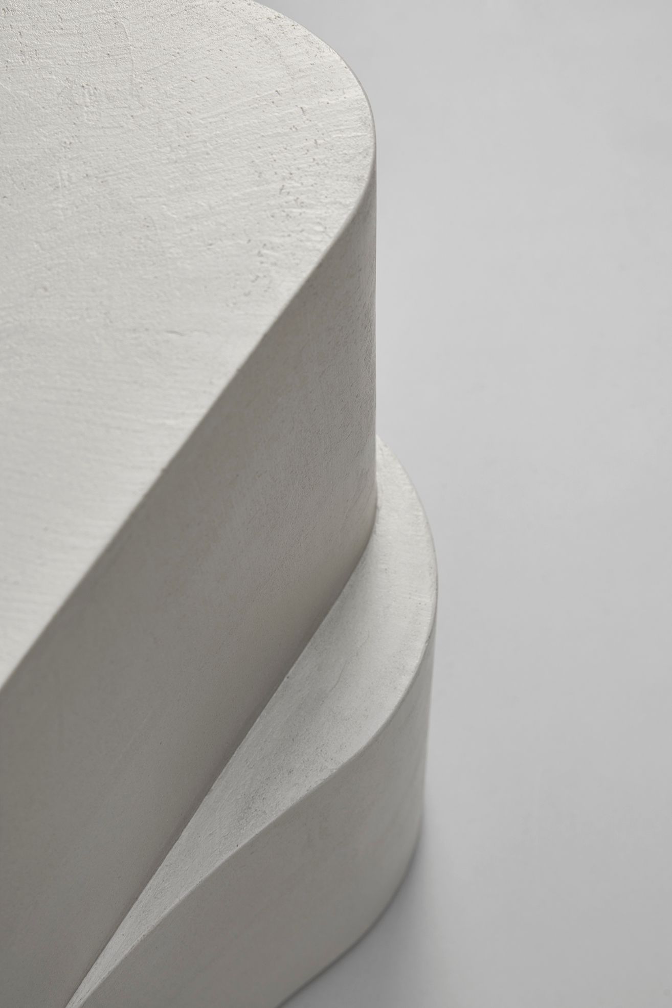 InvisibleCollection_PhilippeHurel_OndeSideTable_3