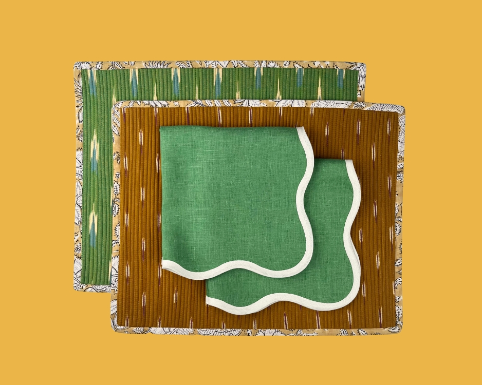 Lot de 2 Sets de Table Ikat Breakfast avec 2 serviettes Festonnées