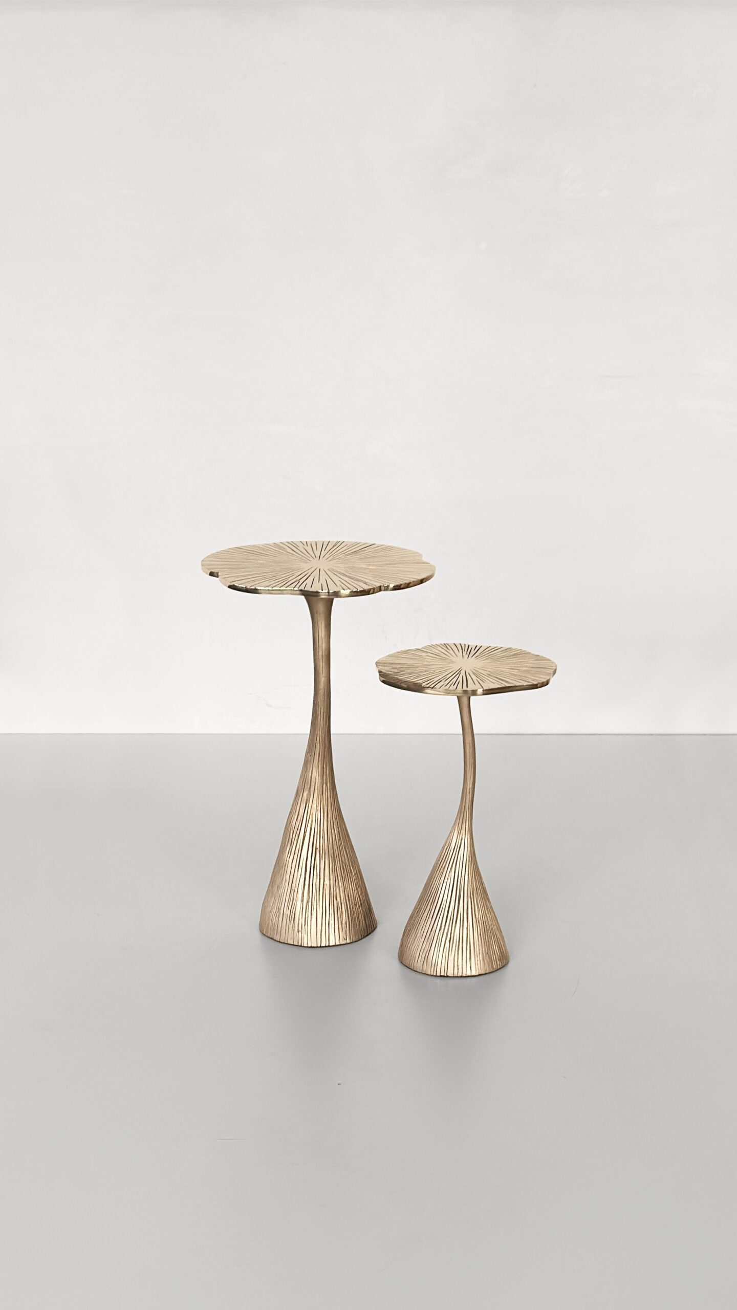 TheInvisibleCollection_Hamrei_FunGuyTable_Bronze_4