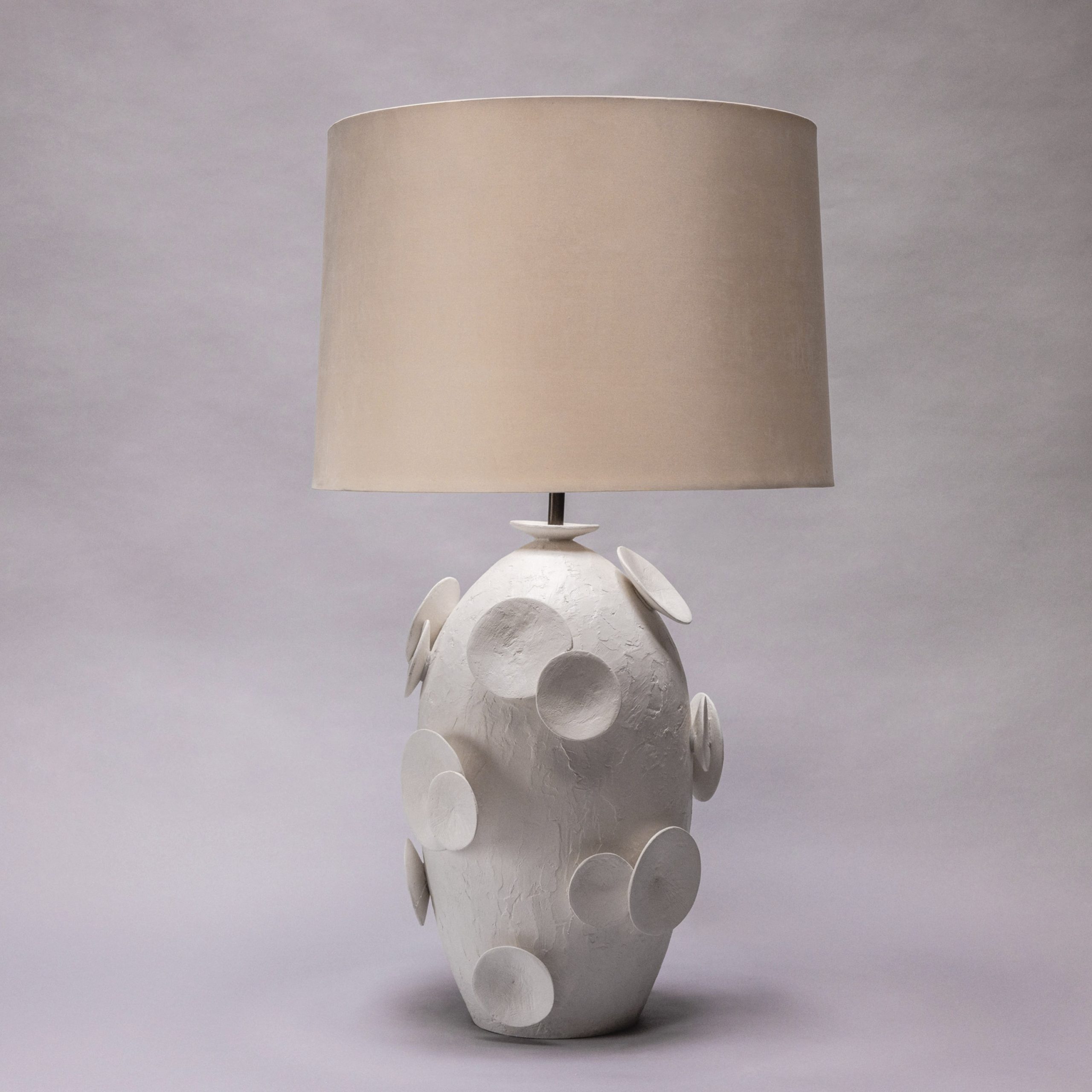 InvisibleCollection_StephenAntonson_ShellLamp_Hover