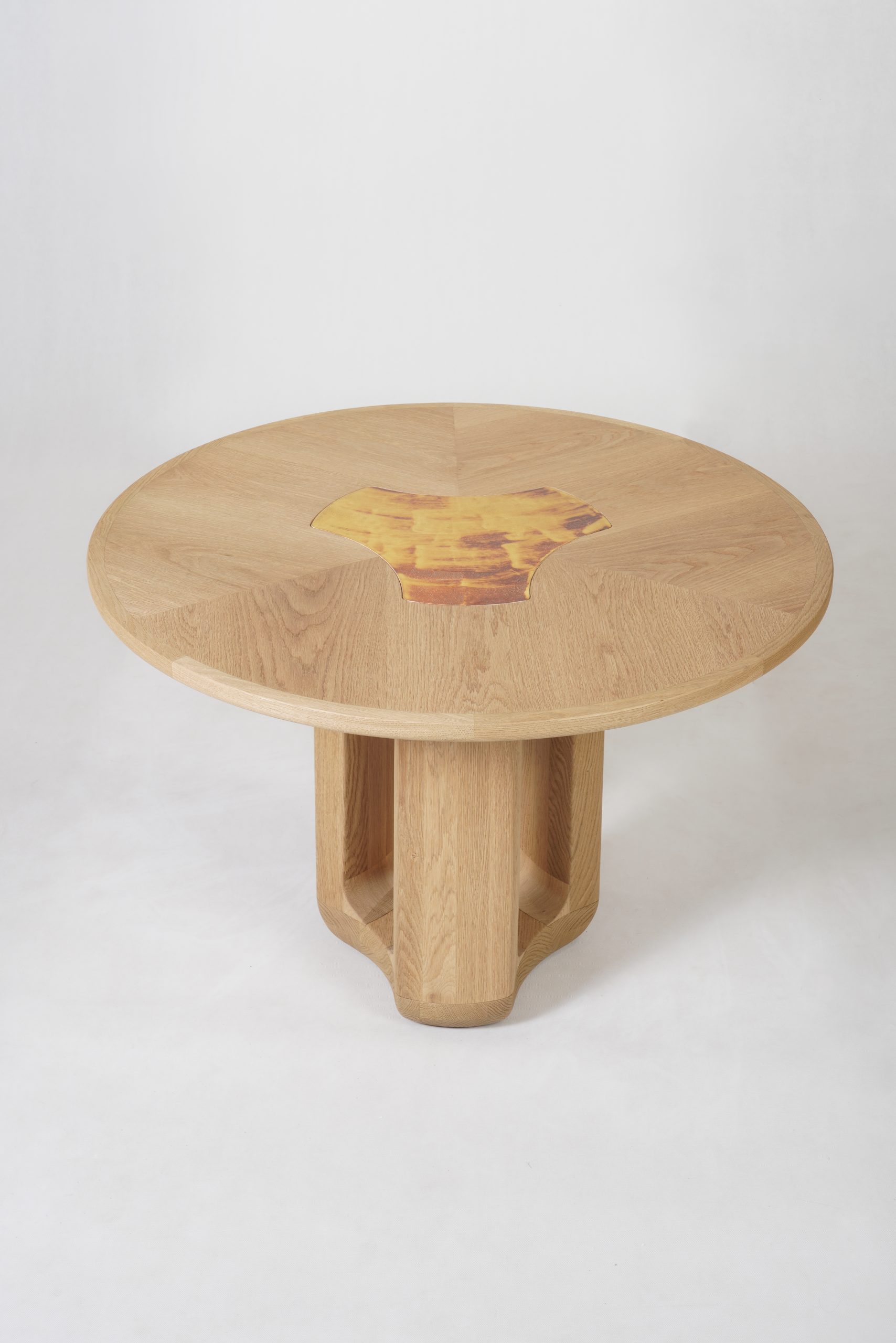 InvisibleCollection_AtelierPendhapa_DeepahCircularTableRaku_5