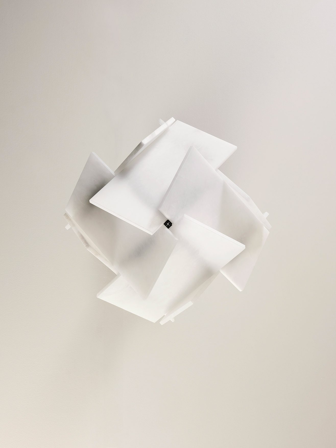 InvisibleCollection_GalerieMCDE_Boule Ceiling Lamp_SUS101B_4