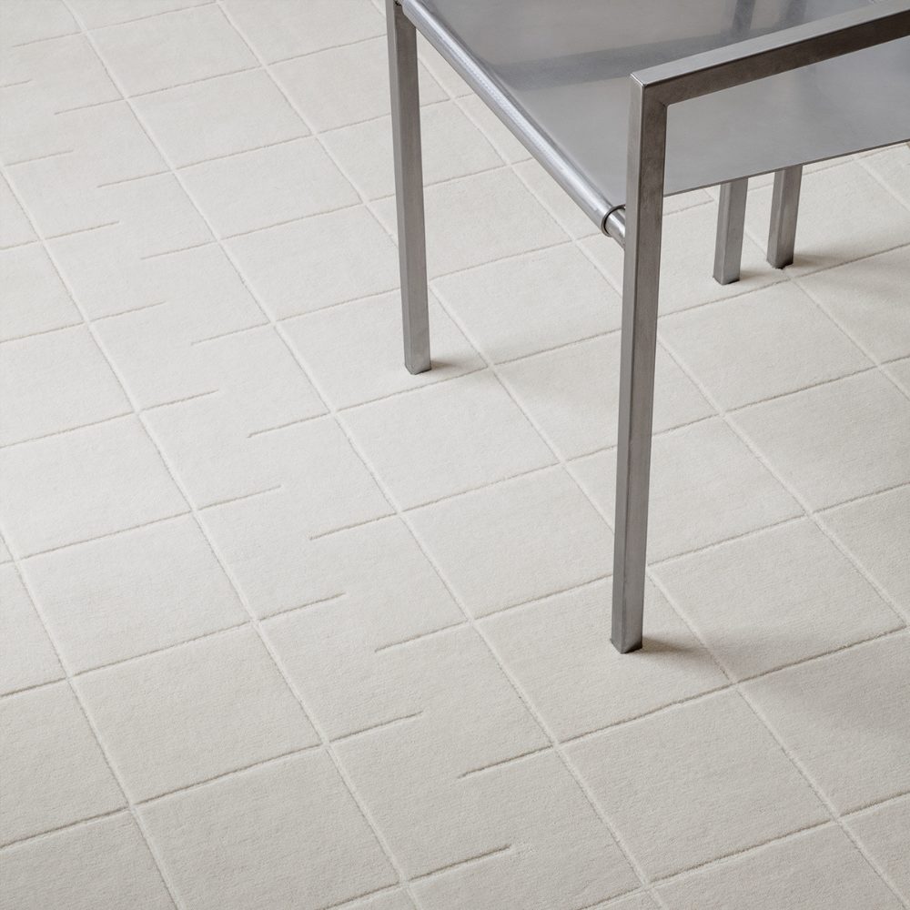 Invisible-Collection_Nordic_Knots__Grid-DustyWhiteCream-03