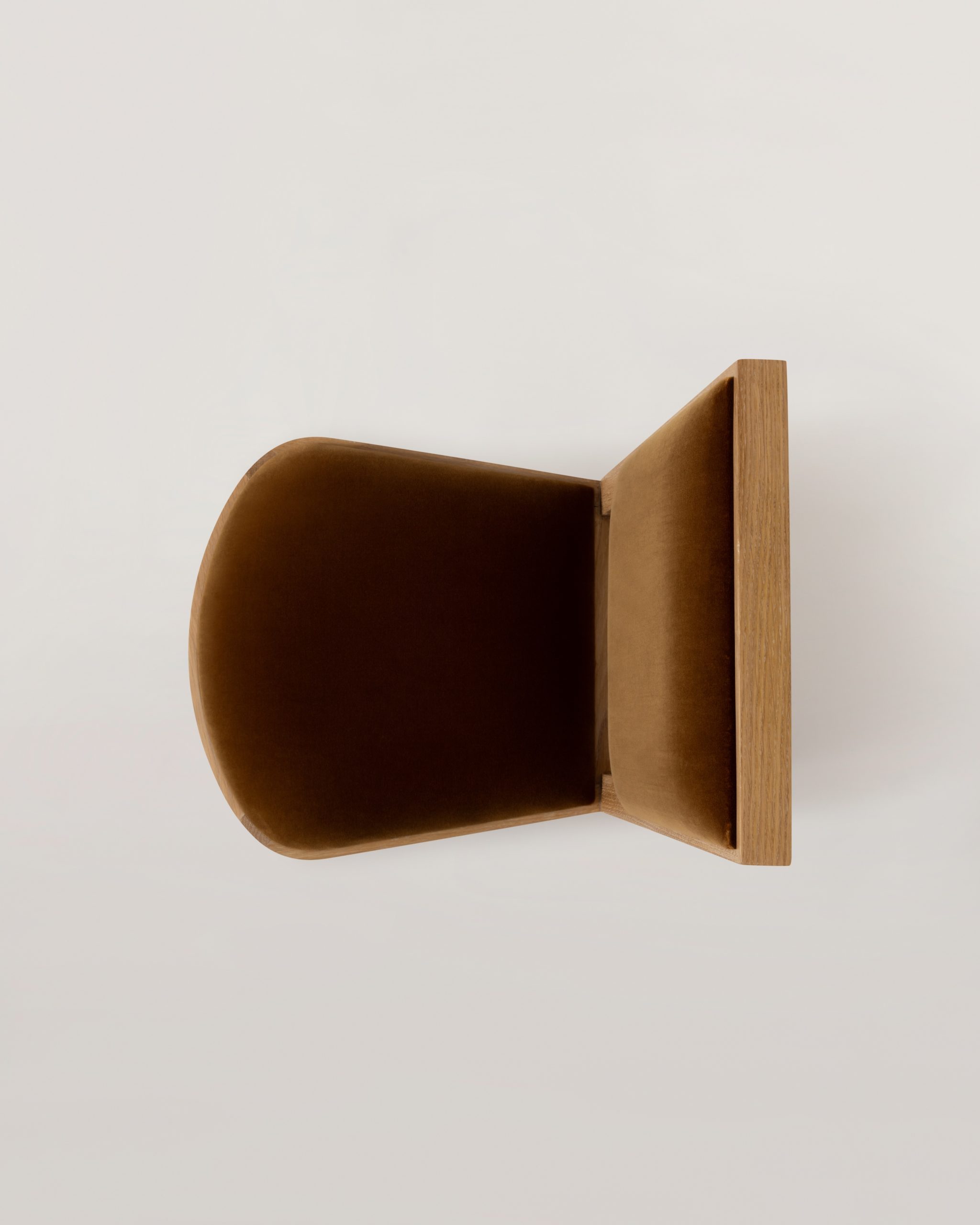 InvisibleCollection_LeoSentou_J.B.B.Chair_4