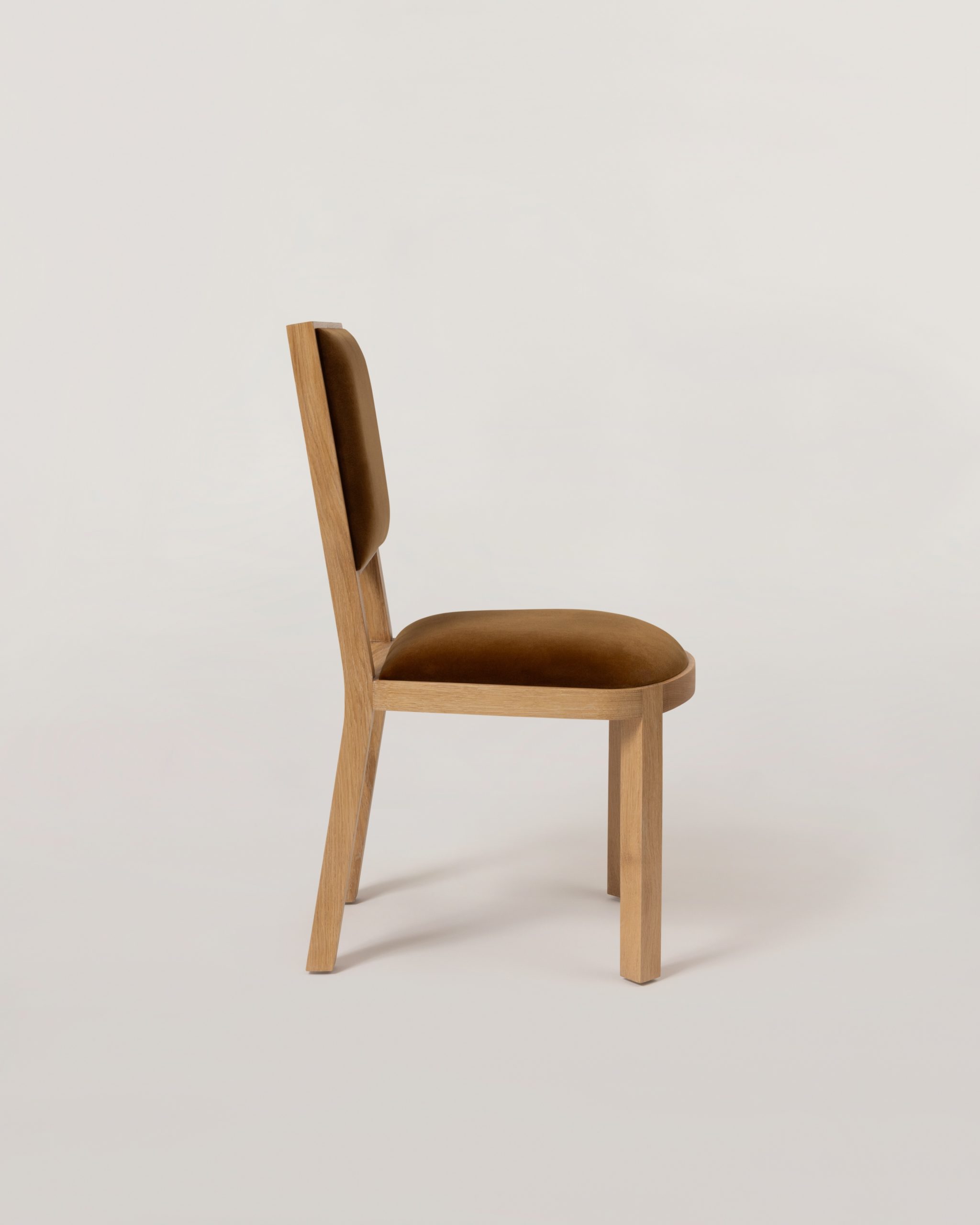 InvisibleCollection_LeoSentou_J.B.B.Chair_6