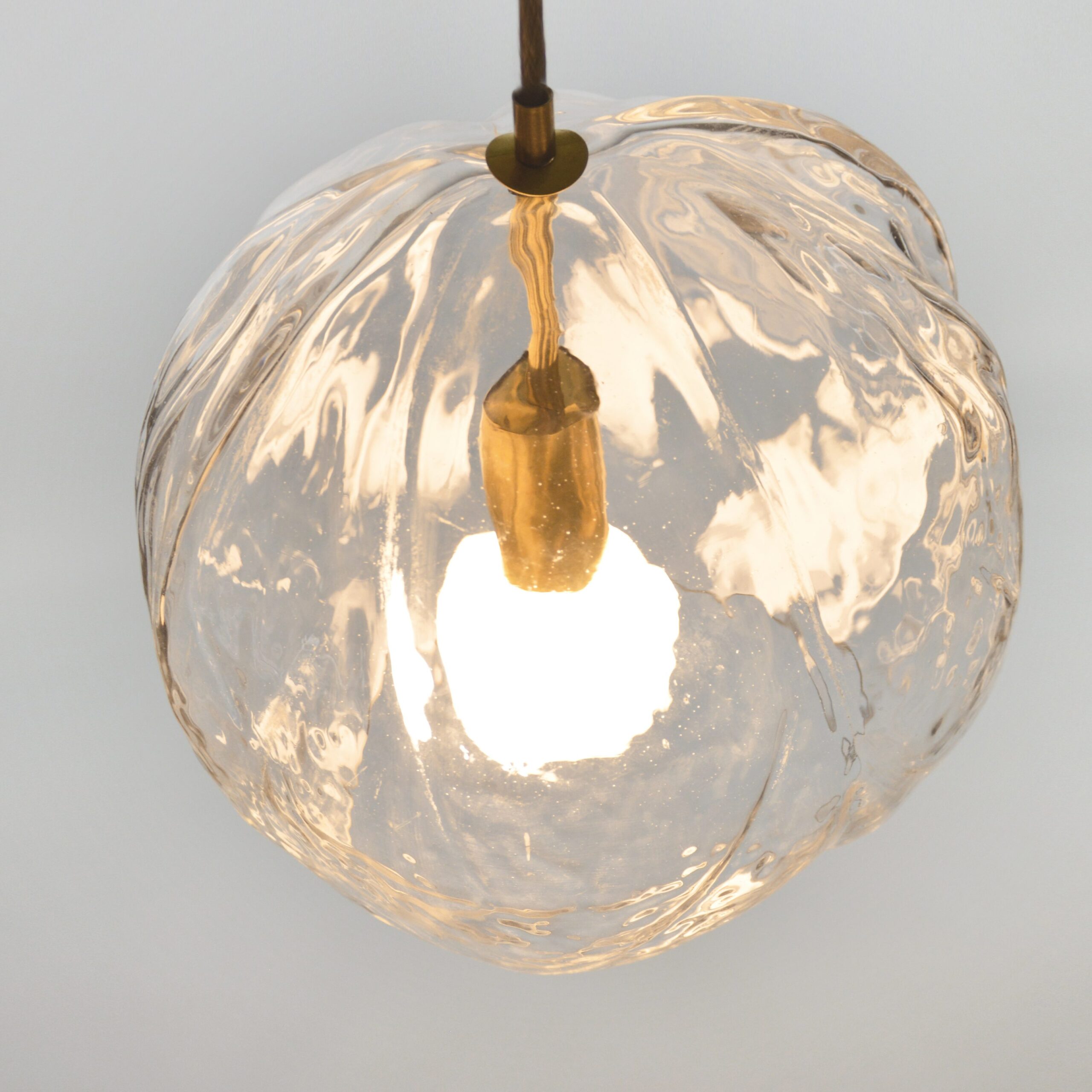 InvisibleCollection_AtelierGeorge_LeafPendant_5