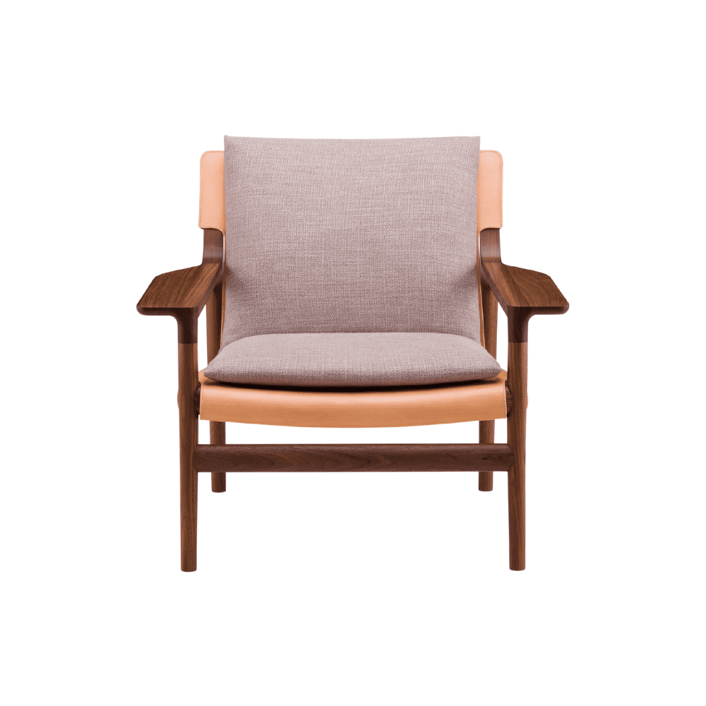 TheInvisibleCollection_DeLaEspada_SelaLoungeChair_Wide_Arms