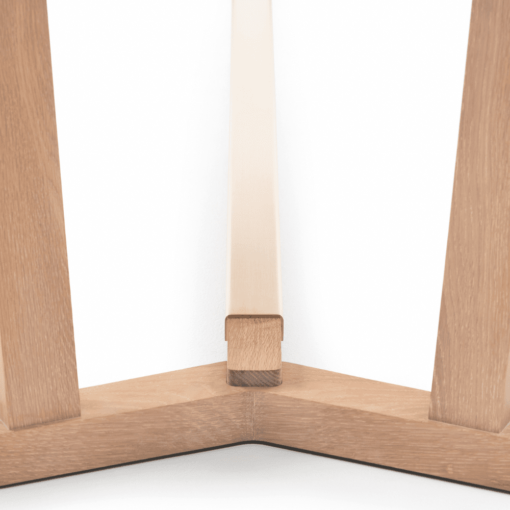TheInvisibleCollection_DeLaEspada_Shaker_Dining_Table (2)