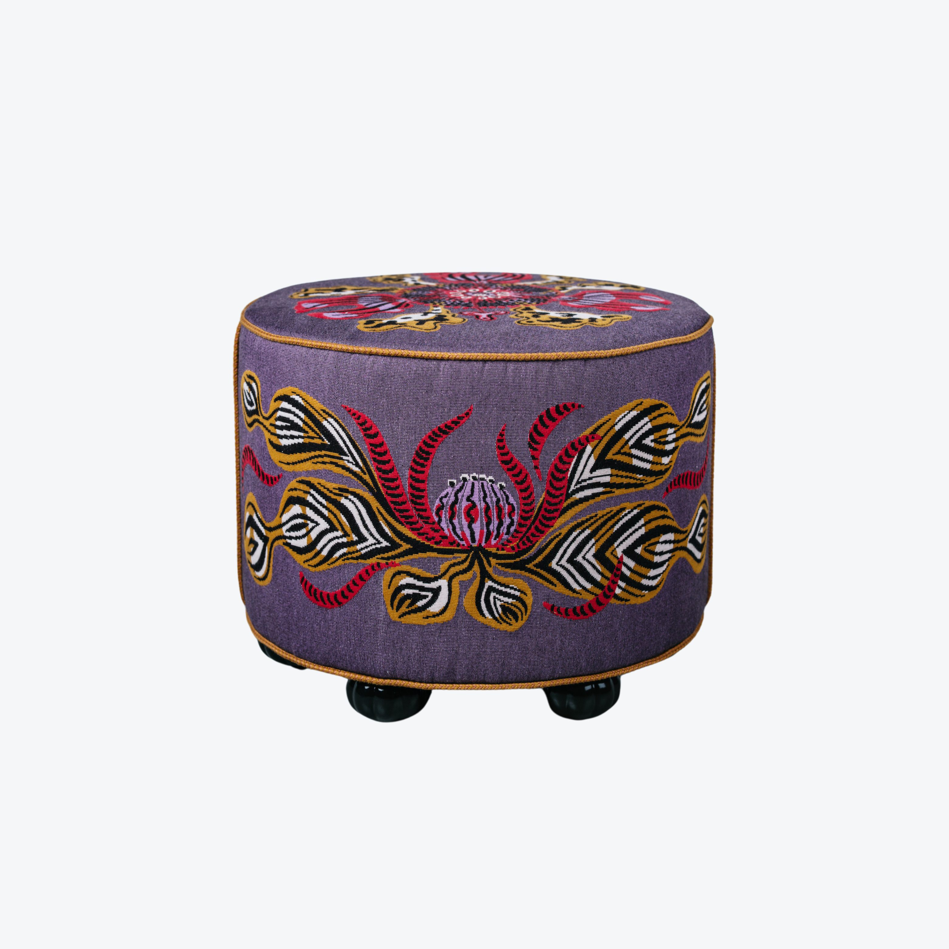 Eden Regularis Ottoman Medium Purple