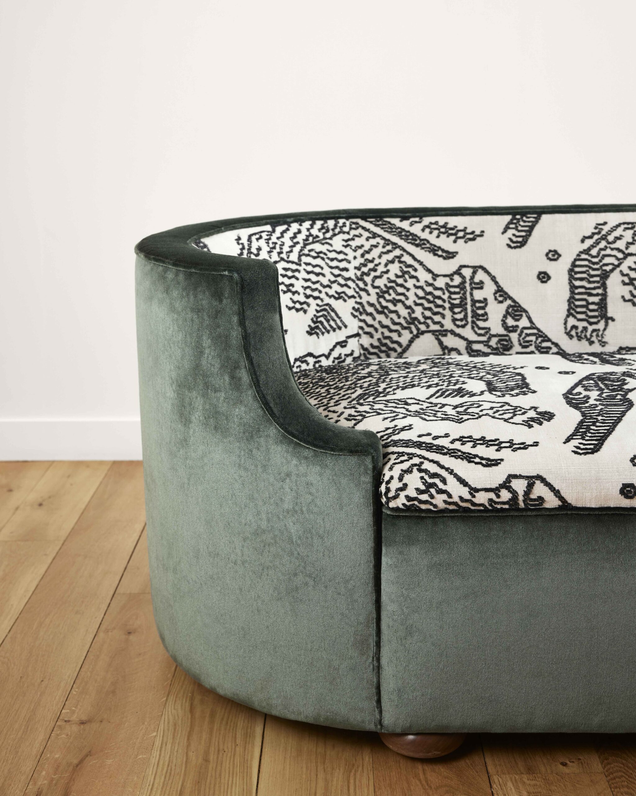 Galerie_MCDE_CorbeilleSofa_4